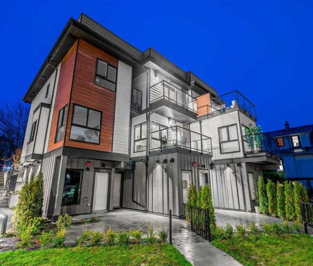 230 E 8th Street, Central Lonsdale, North Vancouver 2